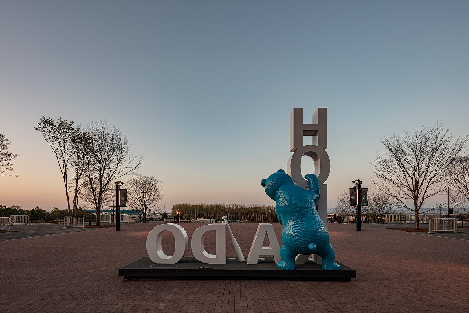 ES CON FIELD HOKKAIDO“Efusan欢迎纪念碑”